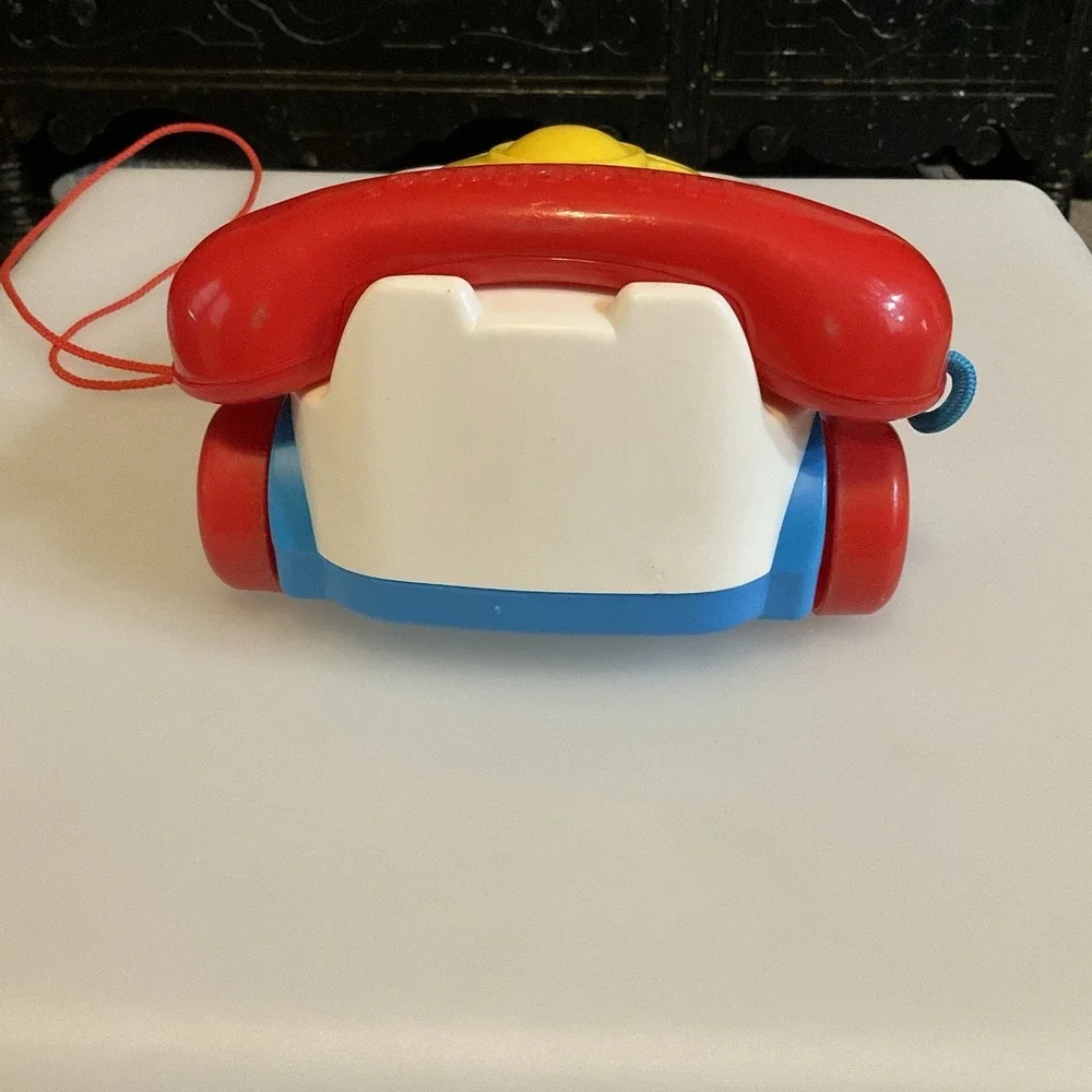 Fisher Price Mattel Pull Along Chatter Telephone Yr.2000